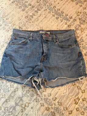 Tommy Hilfiger • Light Blue Denim Frayed Cutoff Shorts